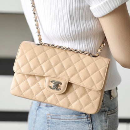 C hanel classic flap 2.55 handbag