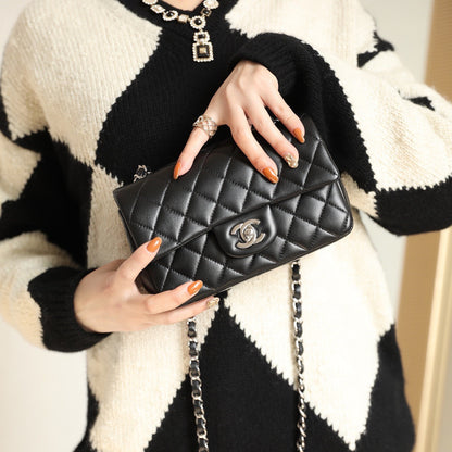 C hanel Classic Flap large mini handbag B