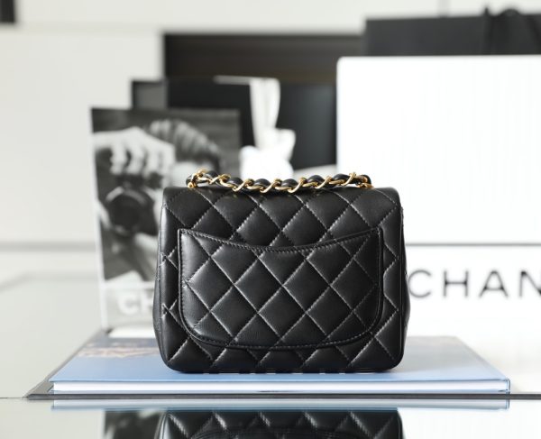 C hanel Classic Flap mini handbag