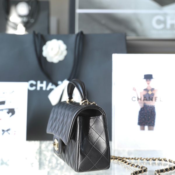 C hanel 24P handle cover black