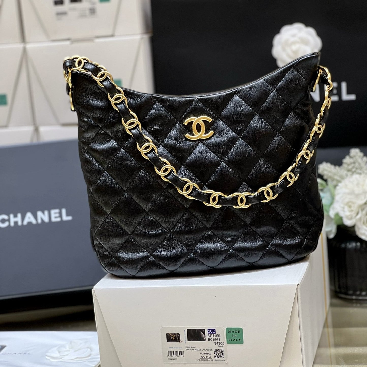 C hanel 22k hobo hippie bag