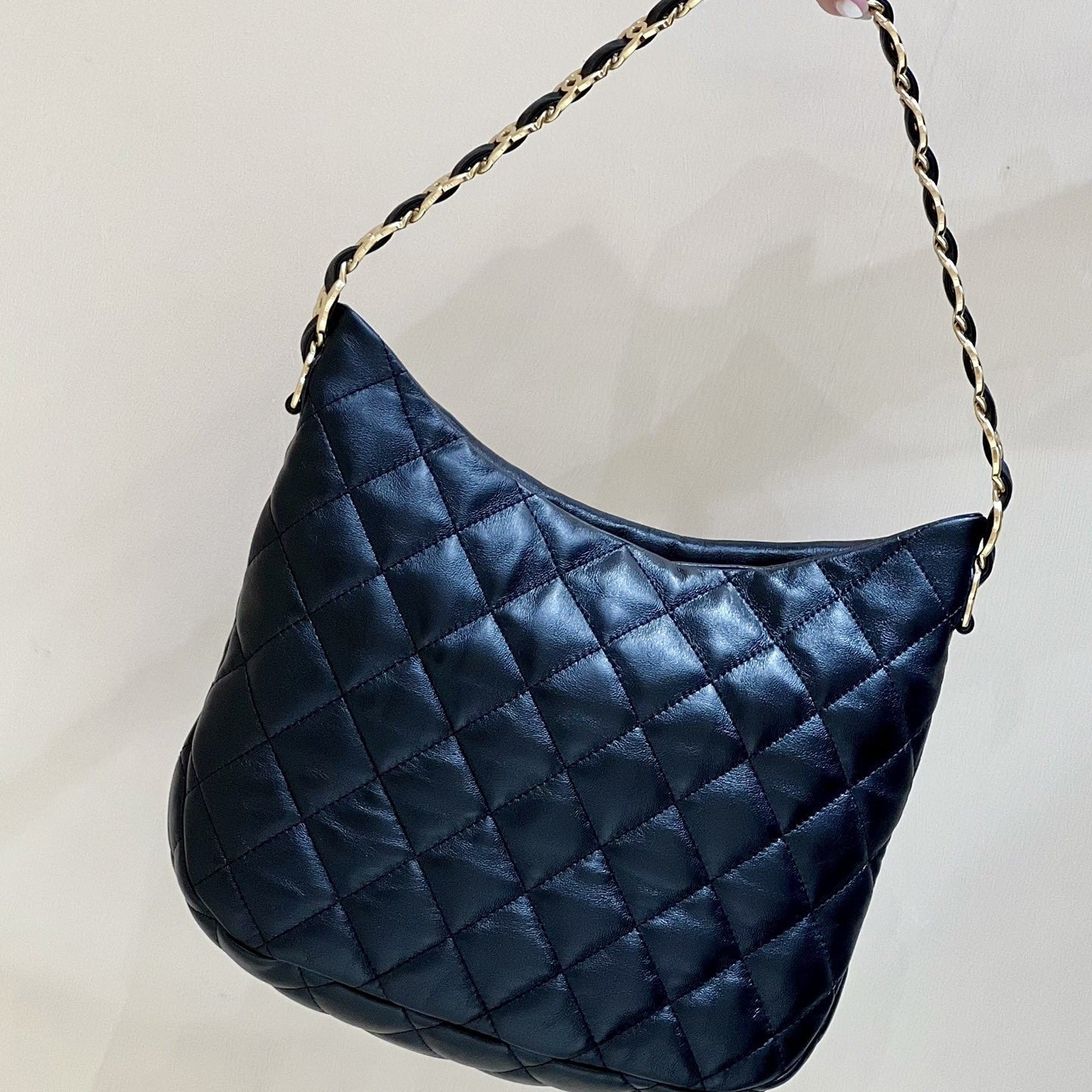 C hanel 22k hobo hippie bag