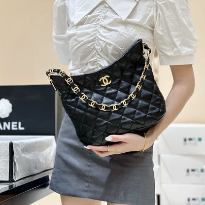 C hanel 22k hobo hippie bag