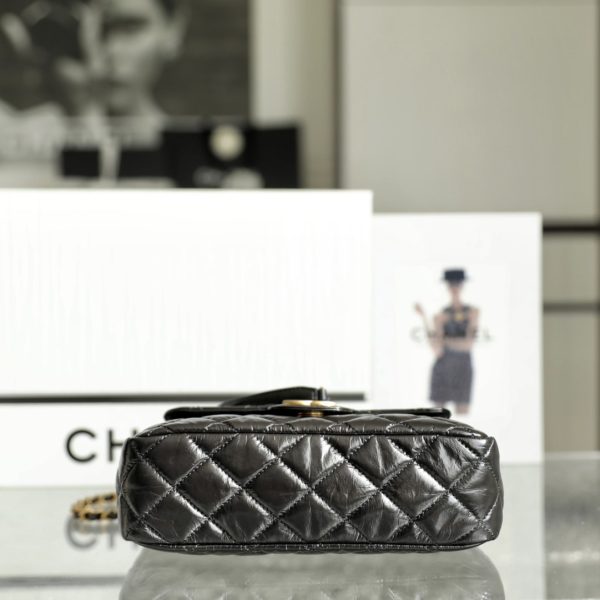 C hanel 23𝒄 early spring 𝒉𝒐𝒃𝒐 wandering bag