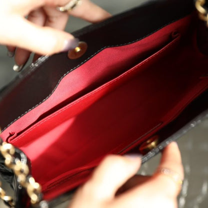 C hanel 23𝒄 early spring 𝒉𝒐𝒃𝒐 wandering bag