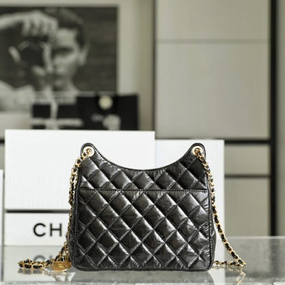 C hanel 23𝒄 early spring 𝒉𝒐𝒃𝒐 wandering bag