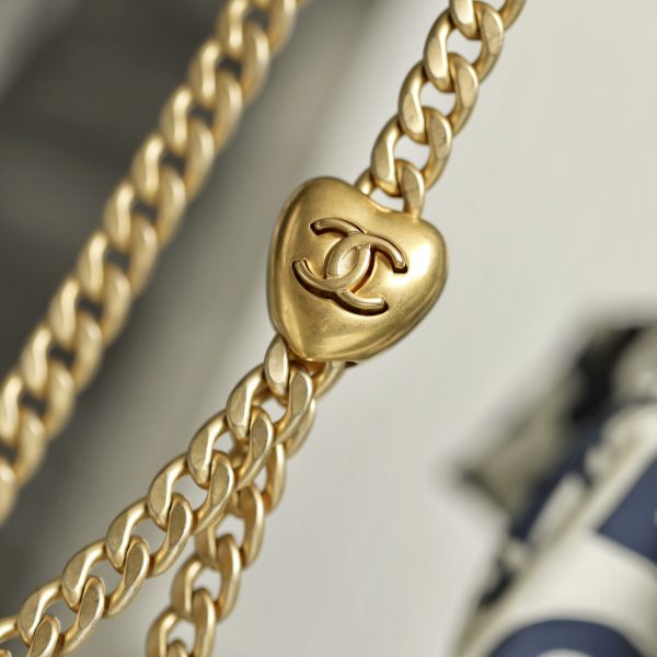 c hanel 23P buckle box bag