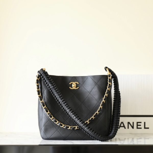 C hanel 23A Hobo Handbang bag