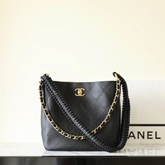 C hanel 23A Hobo Handbang bag
