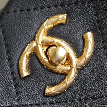 C hanel 23A Hobo Handbang bag