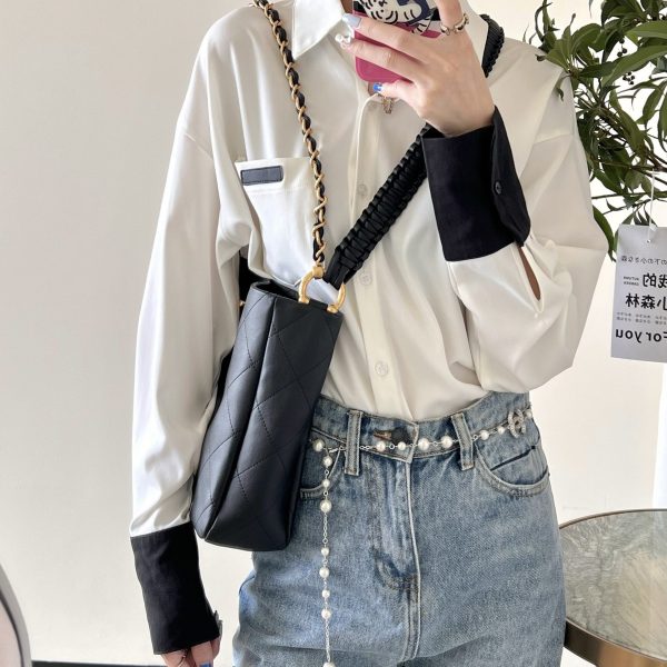 C hanel 23A Hobo Handbang bag