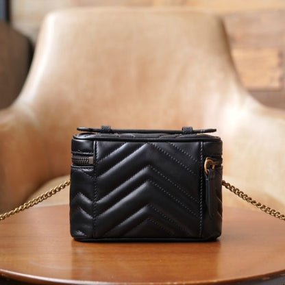 G ucci Marmont Mini handbags