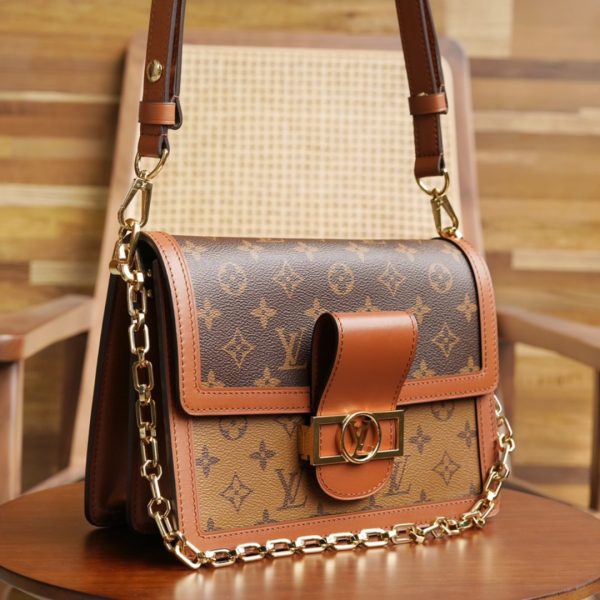 L V Dauphine MM Daphne M45958