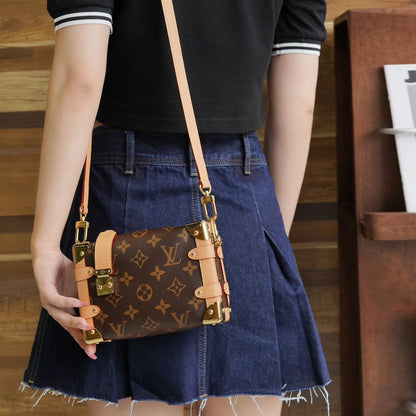 L V Side Trunk handbag M46815