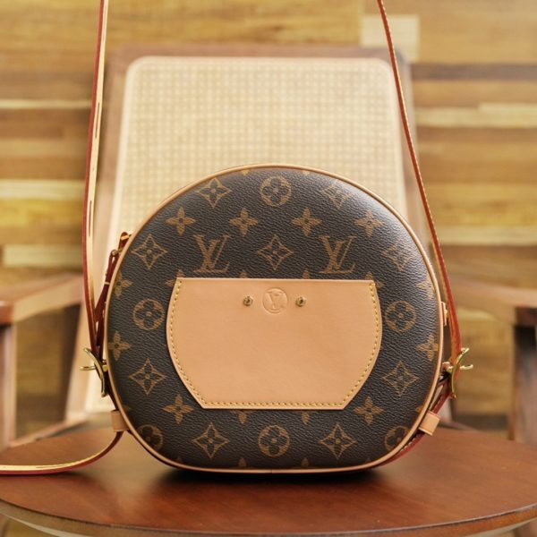 L V BOÎTE CHAPEAU SOUPLE M45647