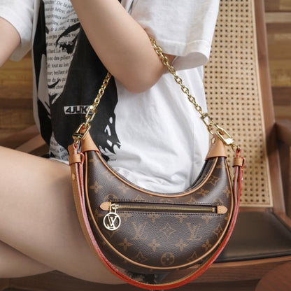 L V Loop Moon Bag M8109