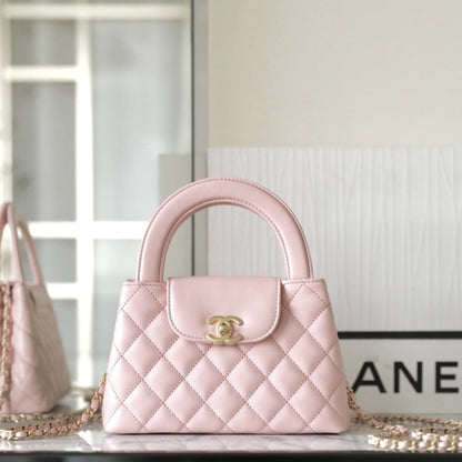 C hanel 24P 𝗞𝗲𝗹𝗹𝘆 Chain clutch bag(Pink)