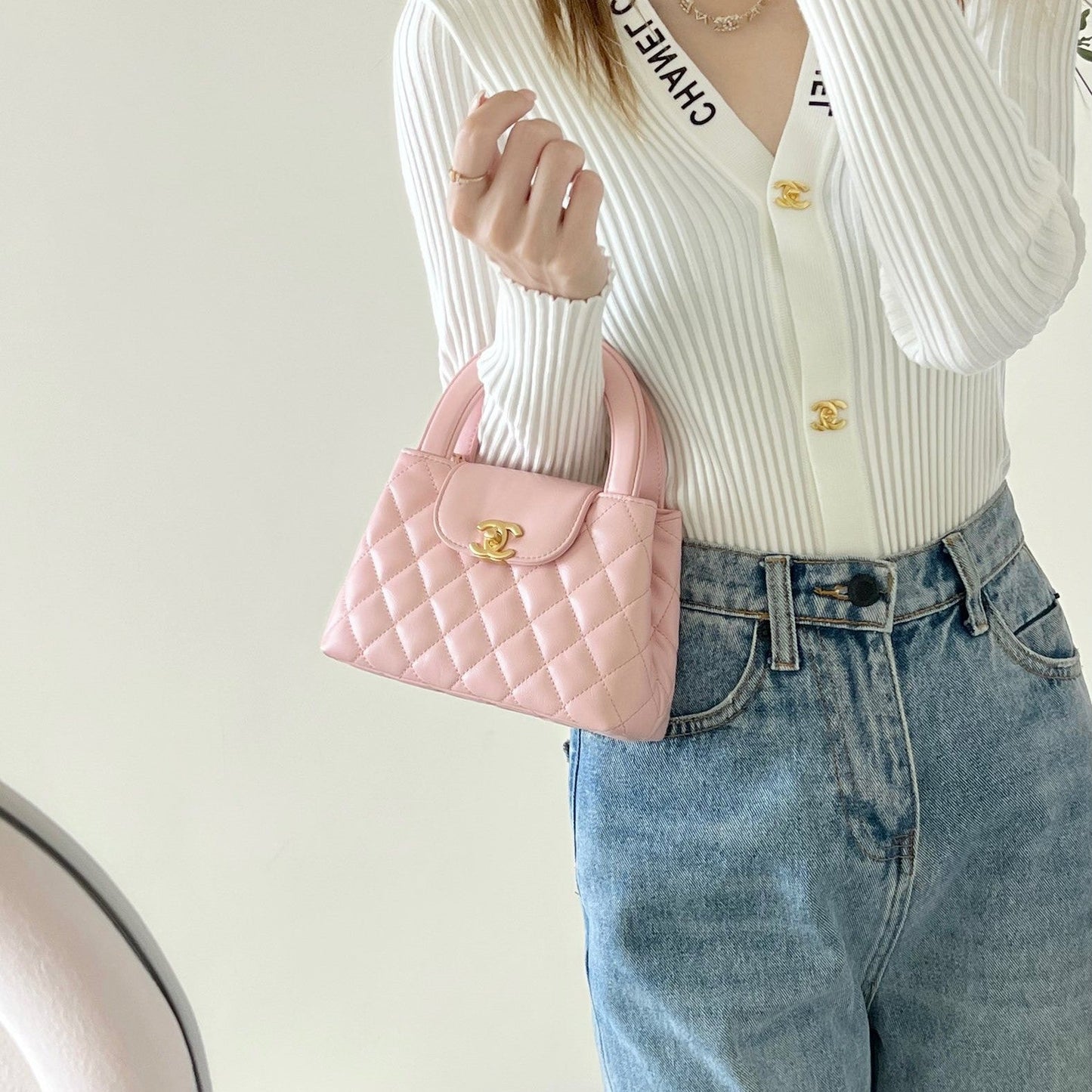 C hanel 24P 𝗞𝗲𝗹𝗹𝘆 Chain clutch bag(Pink)