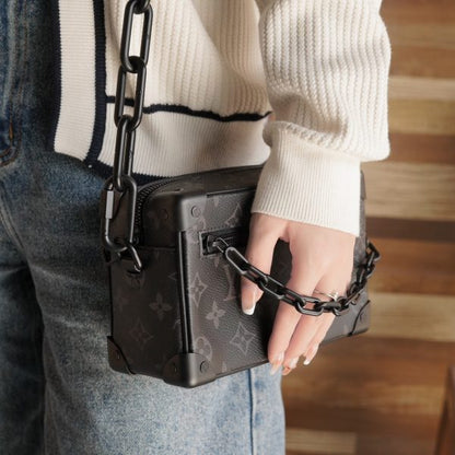 L V Mini soft trunk M44735