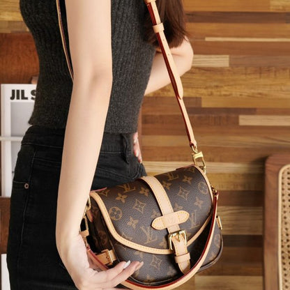 L V 𝐒𝐚𝐮𝐦𝐮𝐫 𝐁𝐁 M46740