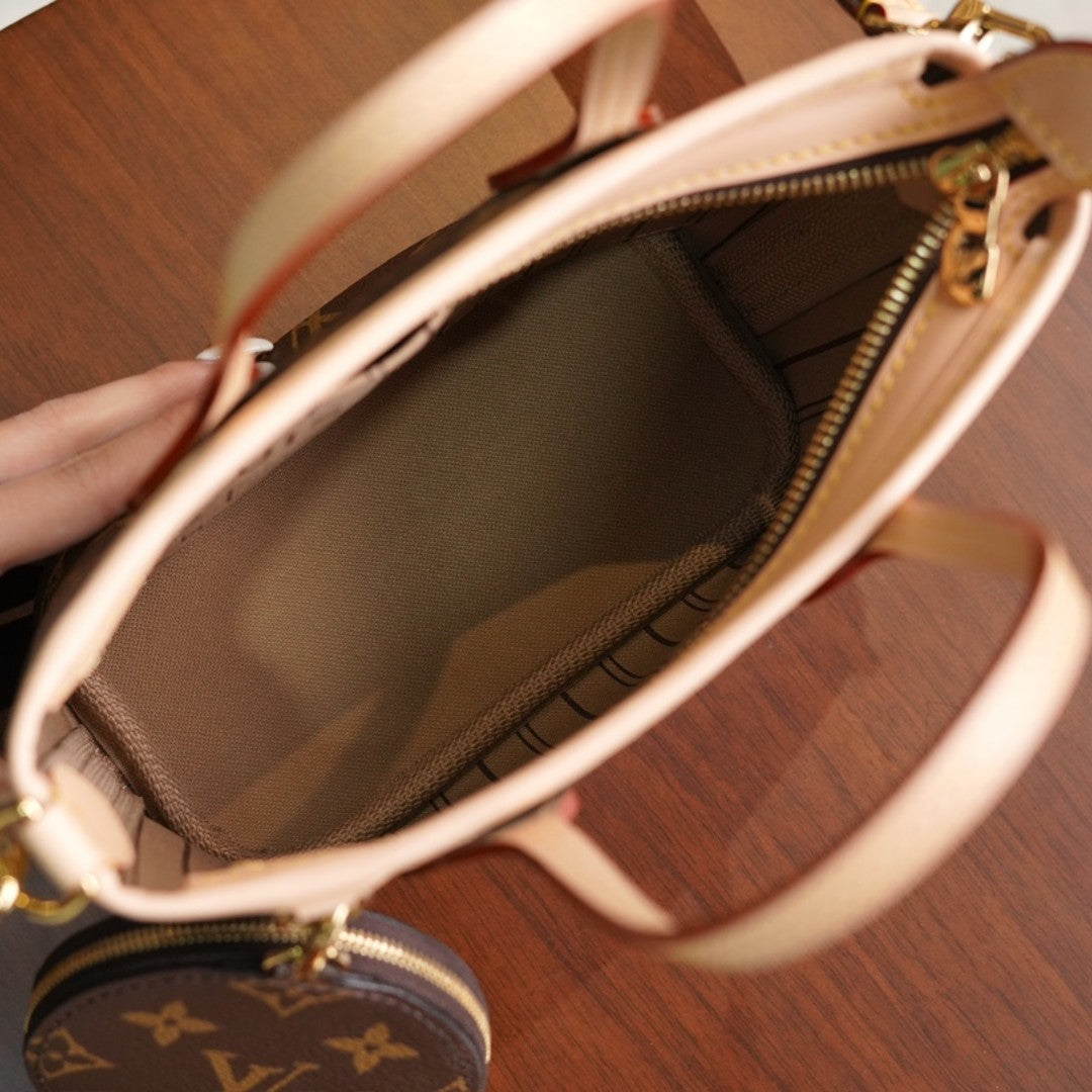 L V Neverfull BB M46786