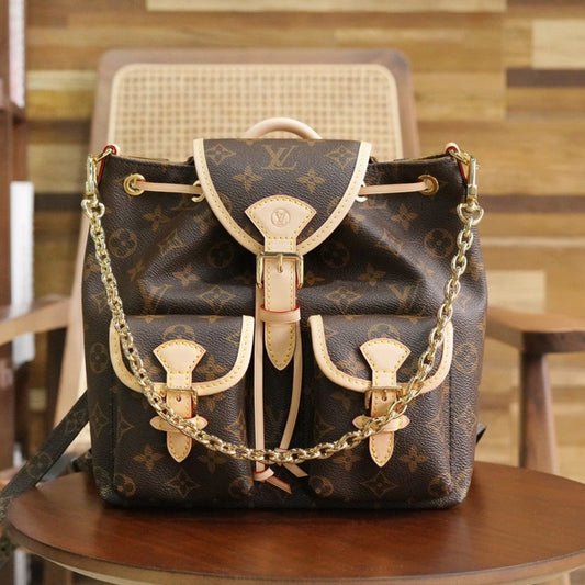 l v 𝐄𝐱𝐜𝐮𝐫𝐬𝐢𝐨𝐧 backpack M46932