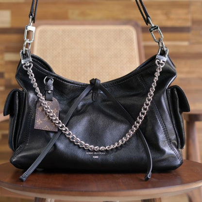 L V Carryall Cargo M24861