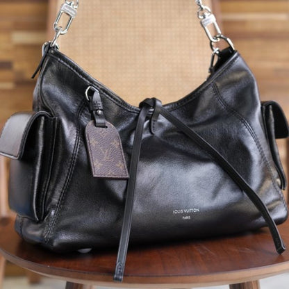 L V Carryall Cargo M24861