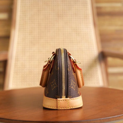 L V Alma nano M82717