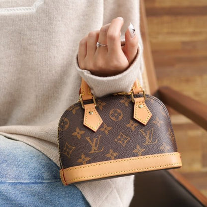 L V Alma nano M82717