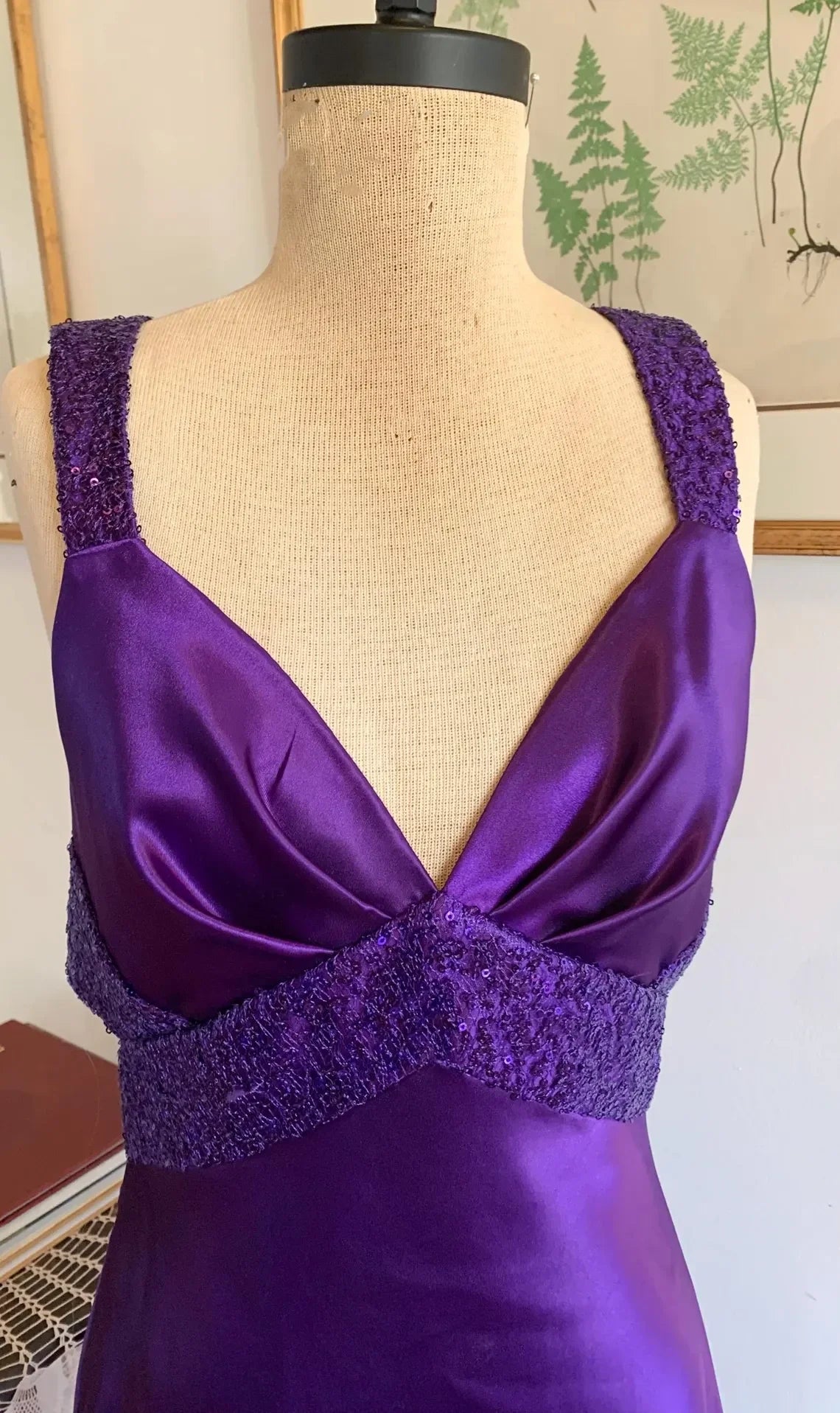 Purple Retro Fashion V-neck Elegant Exquisite Sequined Long Floor Length Satin Ball Gown Evening Dress Party; Dress gh3448