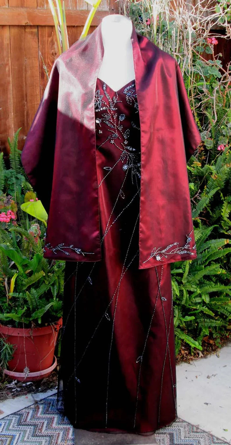 Burgundy Gorgeous Vintage Fashion Elegant Exquisite Beaded Long Satin Ball Gown Evening Dress Party Dress Matching Shawl gh3427
