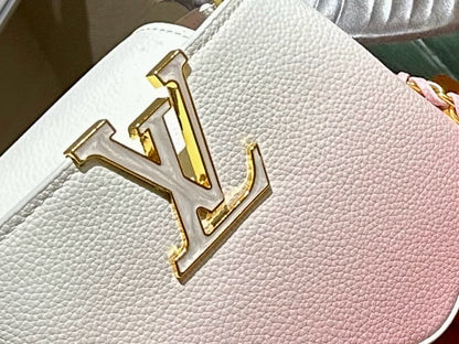 Louis Vuitton Capushell Mini M25058