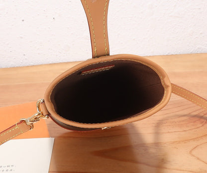 Louis Vuitton Fold Me Pouch M80874