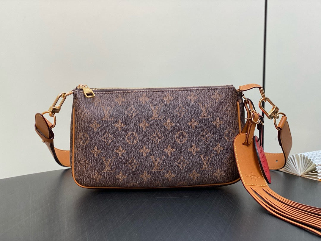Louis Vuitton M11623 Pochette Accessoire XL