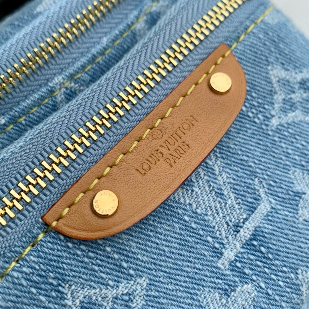 Louis Vuitton M83353 Mini Bumbag