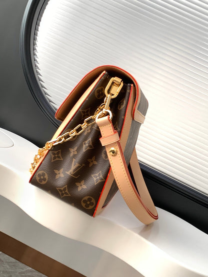 Louis Vuitton M47149 Dauphine Soft GM