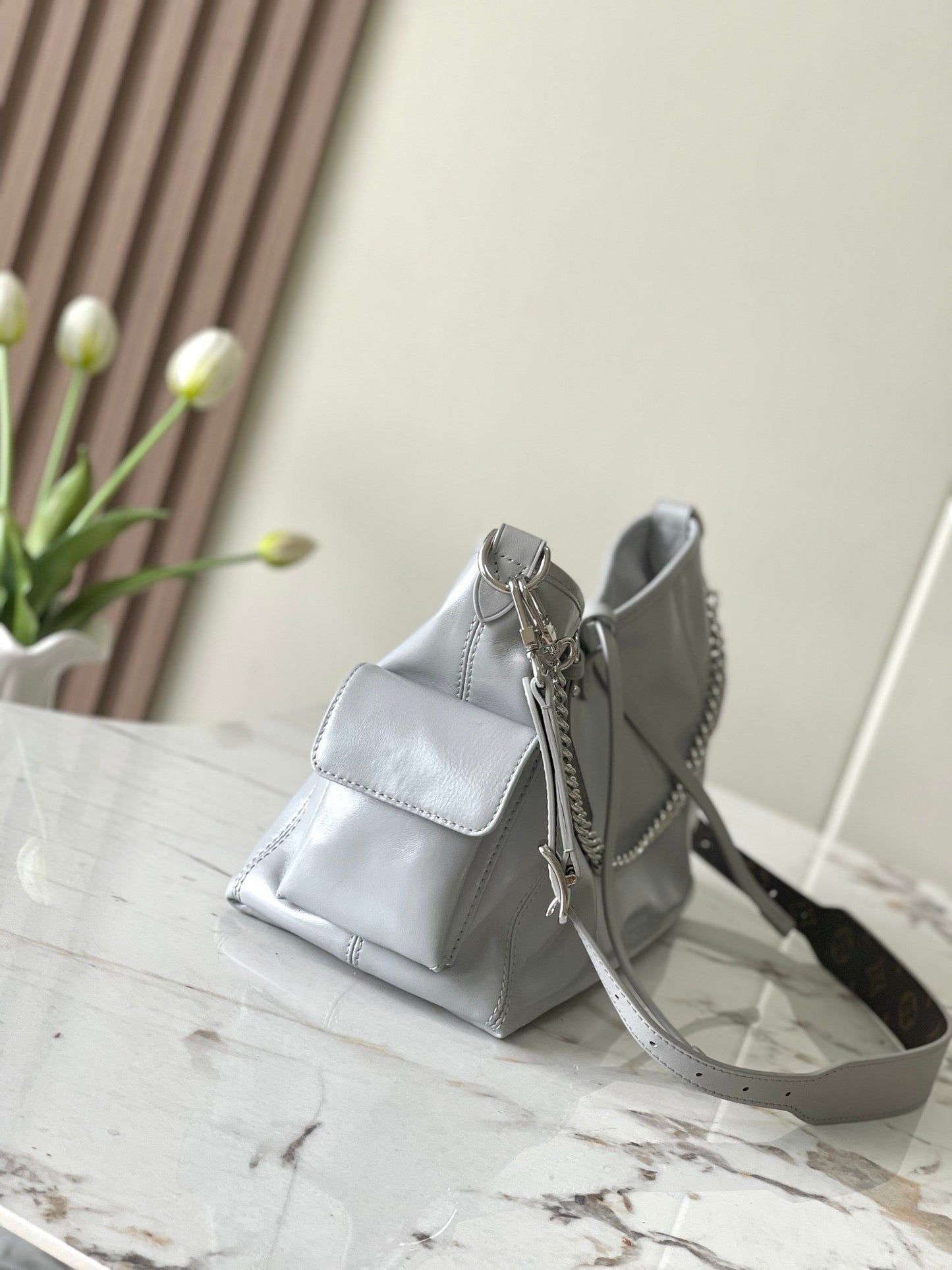 Louis Vuitton M12579 CarryAll Cargo PM