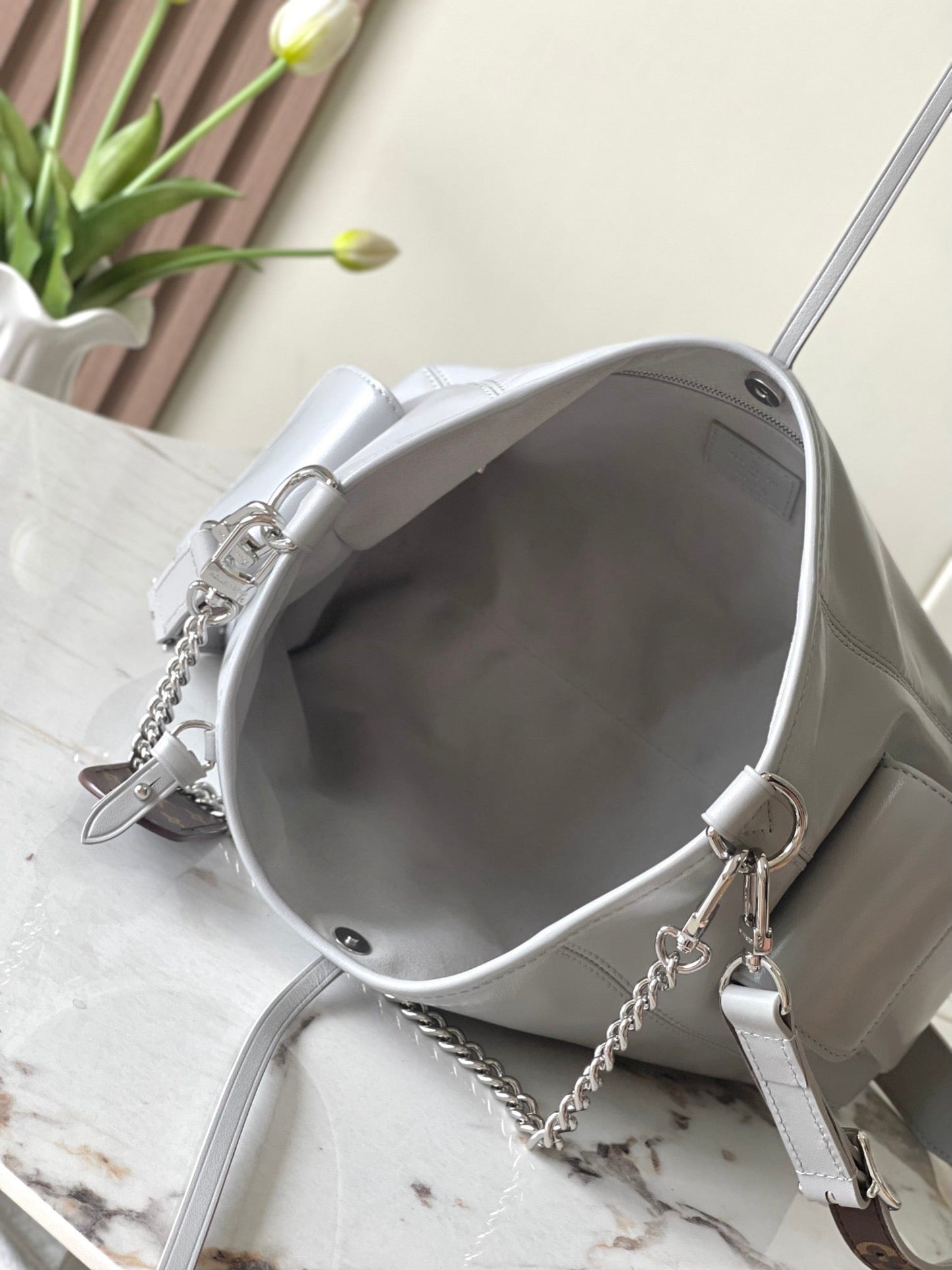 Louis Vuitton M12579 CarryAll Cargo PM