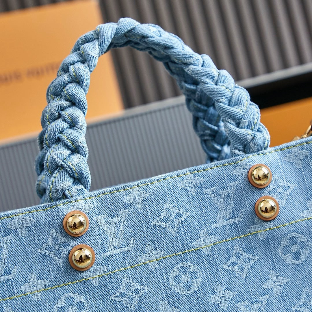 Louis Vuitton M24897 Let Go PM