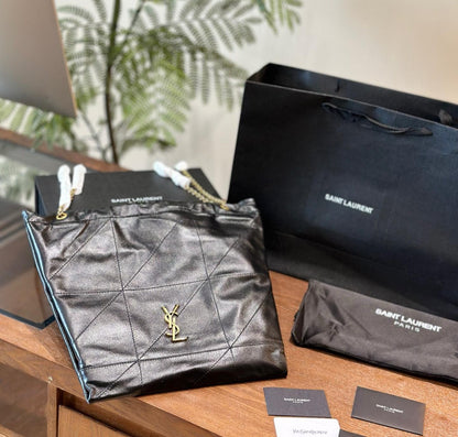 SAINT LAURENT JAMIE 4.3 POCHON aus Lammleder