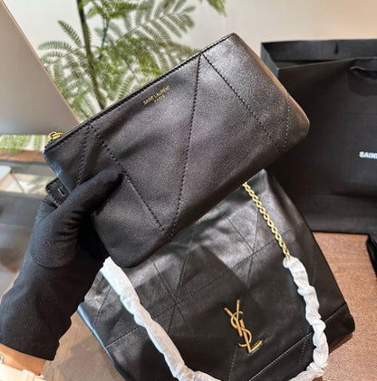 SAINT LAURENT JAMIE 4.3 POCHON aus Lammleder