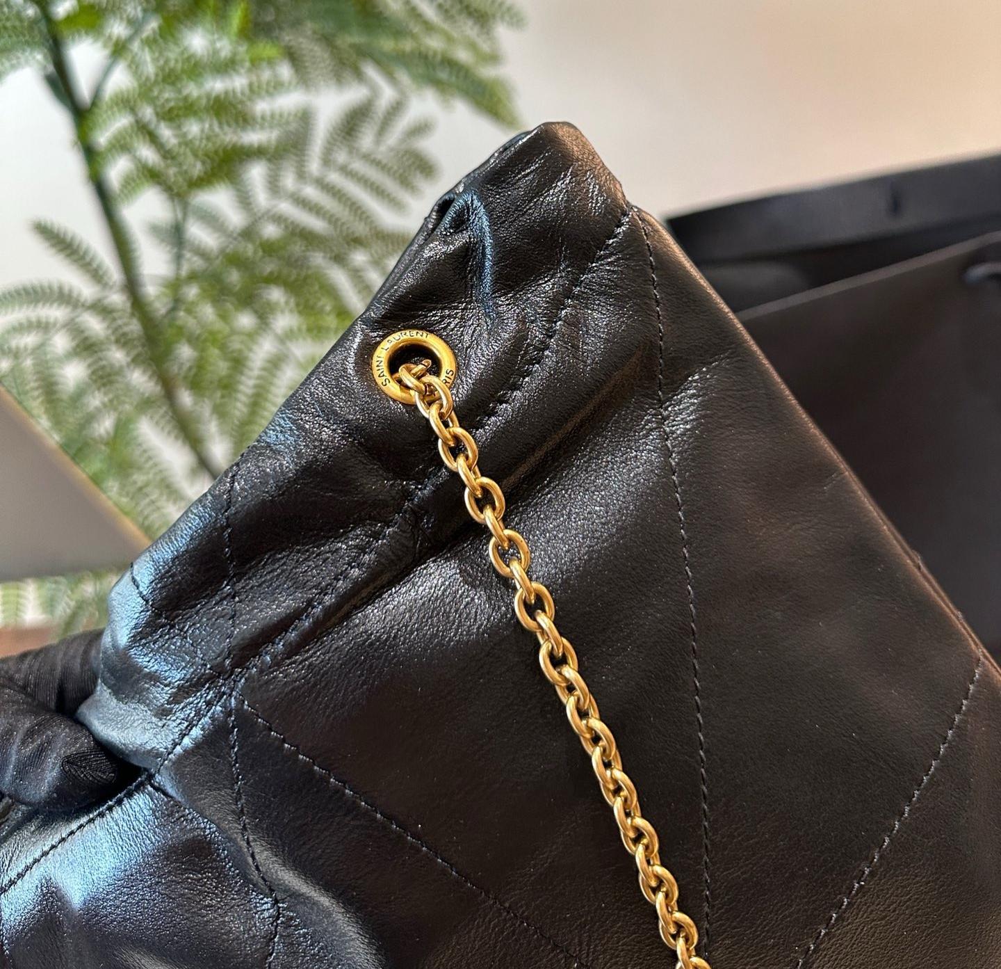 SAINT LAURENT JAMIE 4.3 POCHON aus Lammleder