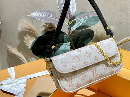 Louis Vuitton M83091 Wallet on Chain Ivy