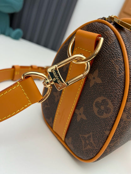 Louis Vuitton M11542 Keepall Bandoulière 25