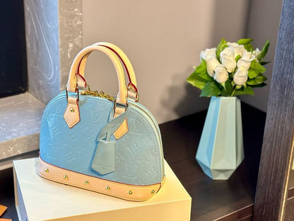 Louis Vuitton M24062 Alma BB