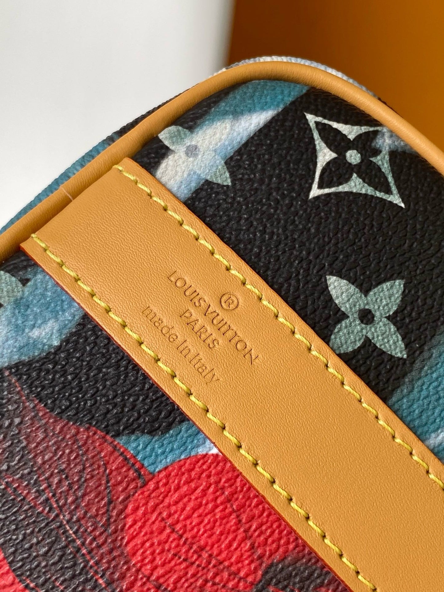 Louis Vuitton M25440 Keepall Bandoulière 25