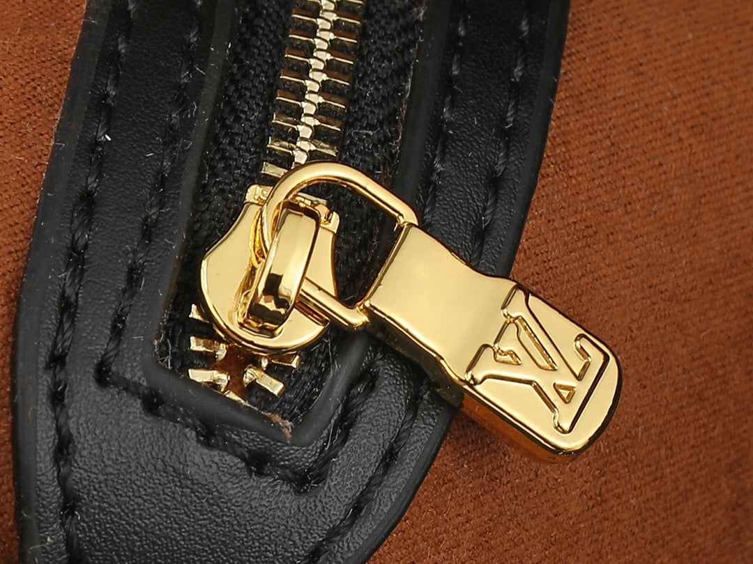 Louis Vuitton M47186 Speedy Soft 30