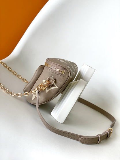 Louis Vuitton M83219 Mini Bumbag