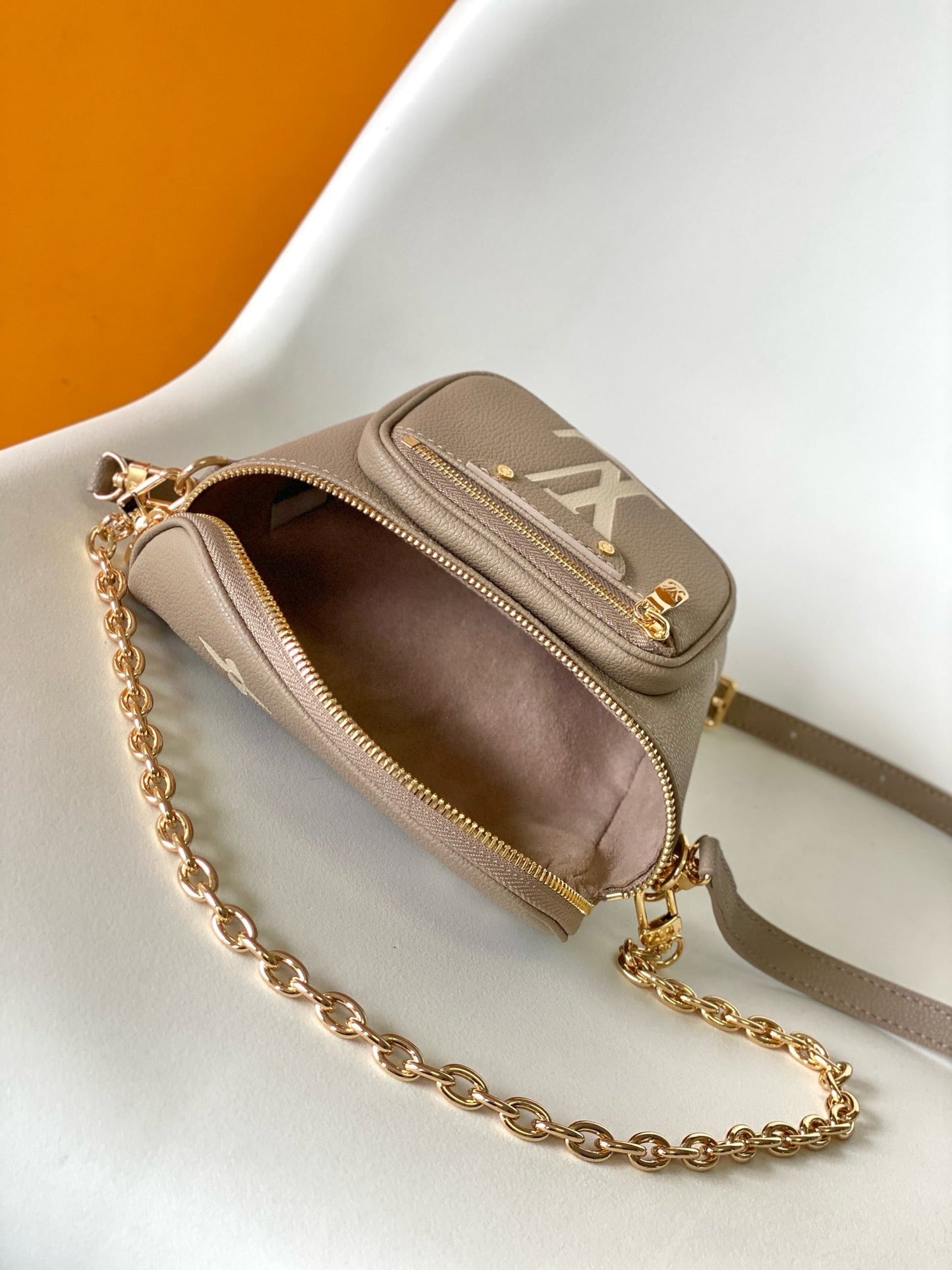 Louis Vuitton M83219 Mini Bumbag
